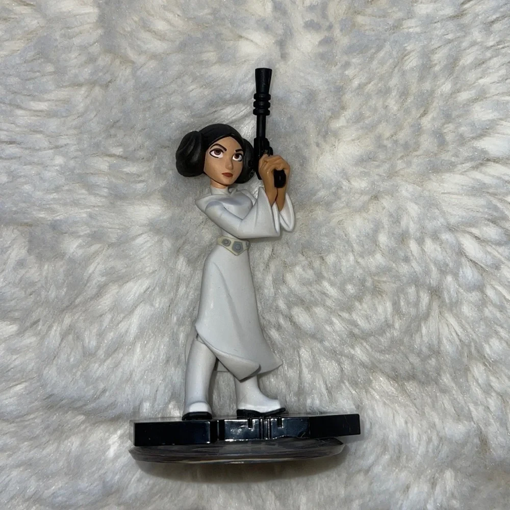 Disney’s princes Leia Star Wars only used as display a few scuffs in the back